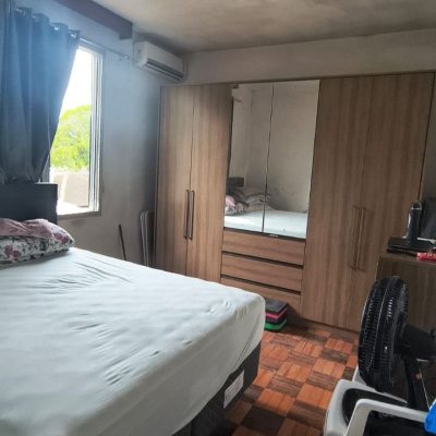 Casa Residencial com 98m², 2 quartos, 1 garagem, no bairro Capoeiras em Florianópolis