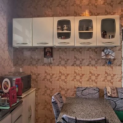 Casa Residencial com 98m², 2 quartos, 1 garagem, no bairro Capoeiras em Florianópolis