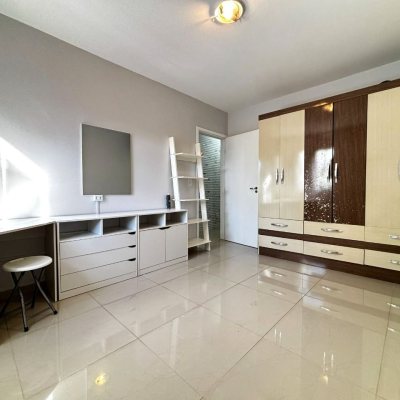 Apartamentos com 75m², 3 quartos, 1 garagem, no bairro Trindade em Florianópolis