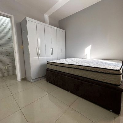 Apartamentos com 75m², 3 quartos, 1 garagem, no bairro Trindade em Florianópolis