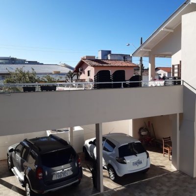 Pousada com 253m², 10 quartos, 6 garagens, no bairro Ingleses do Rio Vermelho em Florianópolis