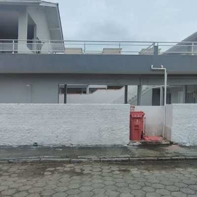 Pousada com 253m², 10 quartos, 6 garagens, no bairro Ingleses do Rio Vermelho em Florianópolis