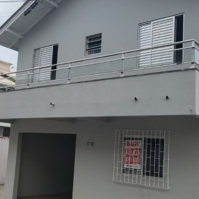 Pousada com 253m², 10 quartos, 6 garagens, no bairro Ingleses do Rio Vermelho em Florianópolis
