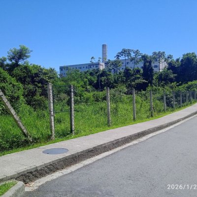 Apartamentos com 43m², 2 quartos, 1 garagem, no bairro Bom Viver em Biguaçu