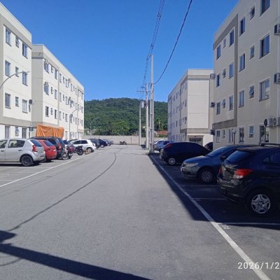 Apartamentos com 43m², 2 quartos, 1 garagem, no bairro Bom Viver em Biguaçu