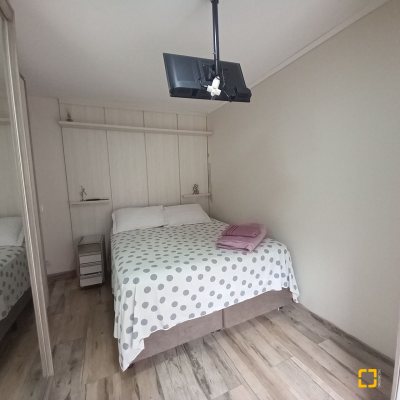 Apartamentos com 55m², 2 quartos, no bairro Centro em Florianópolis
