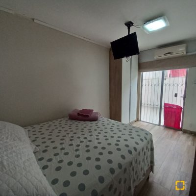 Apartamentos com 55m², 2 quartos, no bairro Centro em Florianópolis
