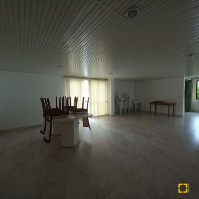 Apartamentos com 55m², 2 quartos, no bairro Centro em Florianópolis