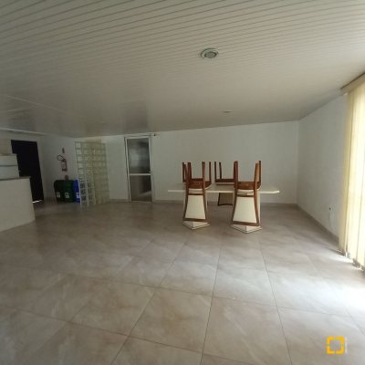 Apartamentos com 55m², 2 quartos, no bairro Centro em Florianópolis