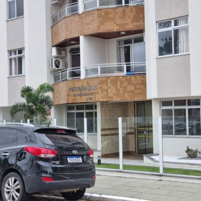 Apartamentos com 100m², 3 quartos, 1 suíte, 1 garagem, no bairro Capoeiras em Florianópolis
