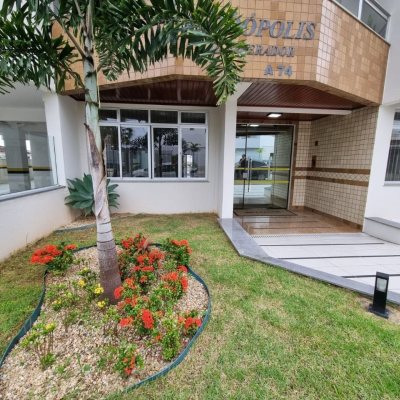 Apartamentos com 100m², 3 quartos, 1 suíte, 1 garagem, no bairro Capoeiras em Florianópolis