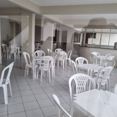 Apartamentos com 100m², 3 quartos, 1 suíte, 1 garagem, no bairro Capoeiras em Florianópolis