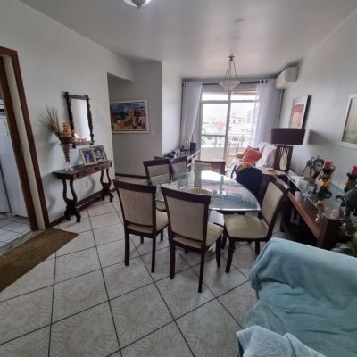 Apartamentos com 100m², 3 quartos, 1 suíte, 1 garagem, no bairro Capoeiras em Florianópolis