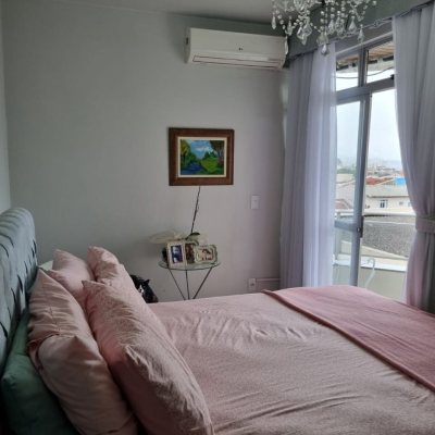 Apartamentos com 100m², 3 quartos, 1 suíte, 1 garagem, no bairro Capoeiras em Florianópolis