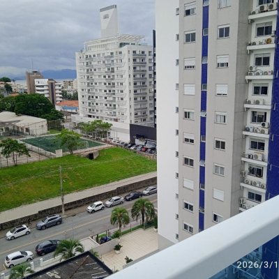 Apartamentos com 123m², 3 quartos, 1 suíte, 1 garagem, no bairro Estreito em Florianópolis