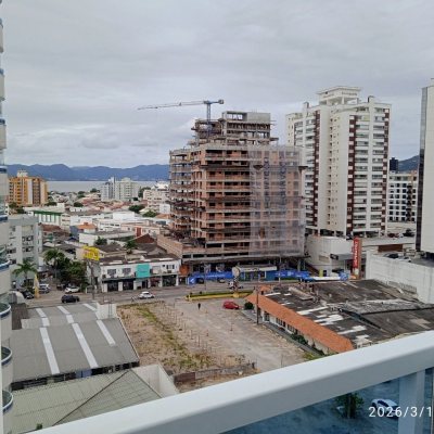 Apartamentos com 123m², 3 quartos, 1 suíte, 1 garagem, no bairro Estreito em Florianópolis