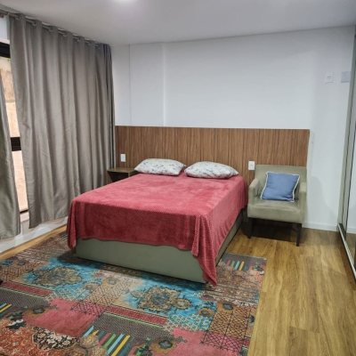 Studio Residencial com 35m², 1 quarto, 1 garagem, no bairro Saco Dos Limões em Florianópolis
