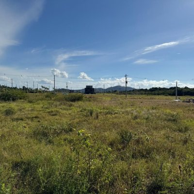 Terrenos Residenciais com 450m², no bairro Ingleses do Rio Vermelho em Florianópolis
