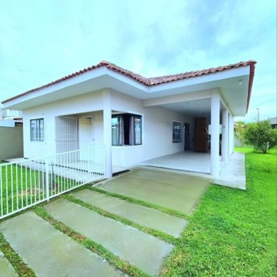 Casa Residencial com 112m², 2 quartos (sendo 1 suíte), 5 garagens, no bairro São Sebastião em Palhoça