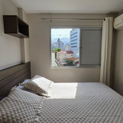Apartamentos com 89m², 3 quartos, 1 suíte, 2 garagens, no bairro Centro em Florianópolis
