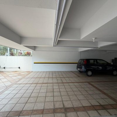 Apartamentos com 102m², 3 quartos, 1 garagem, no bairro Centro em Florianópolis