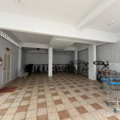 Apartamentos com 102m², 3 quartos, 1 garagem, no bairro Centro em Florianópolis