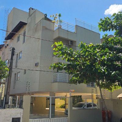 Apartamentos com 56m², 2 quartos, 1 garagem, no bairro Canasvieiras em Florianópolis