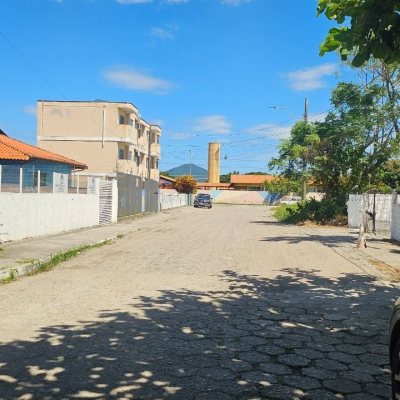 Apartamentos com 56m², 2 quartos, 1 garagem, no bairro Canasvieiras em Florianópolis