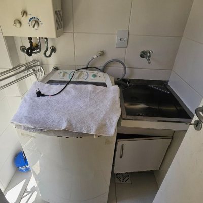 Apartamentos com 56m², 2 quartos, 1 garagem, no bairro Canasvieiras em Florianópolis