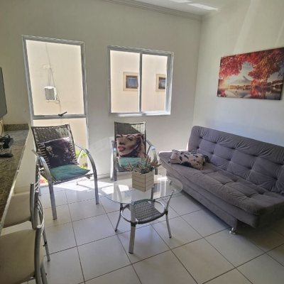 Apartamentos com 56m², 2 quartos, 1 garagem, no bairro Canasvieiras em Florianópolis