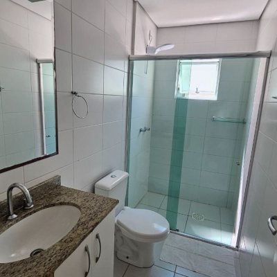 Apartamentos com 56m², 2 quartos, 1 garagem, no bairro Canasvieiras em Florianópolis
