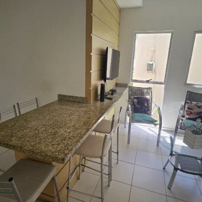Apartamentos com 56m², 2 quartos, 1 garagem, no bairro Canasvieiras em Florianópolis