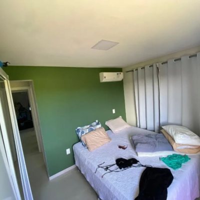 Casa Residencial com 97m², 2 quartos, 1 suíte, 1 garagem, no bairro São João Do Rio Vermelho em Florianopolis