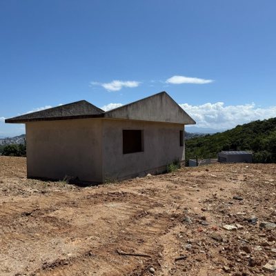 Terrenos Residenciais com 3662m², no bairro João Paulo em Florianópolis