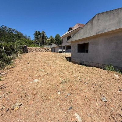 Terrenos Residenciais com 3662m², no bairro João Paulo em Florianópolis