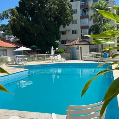 Apartamentos com 74m², 2 quartos, 1 suíte, 1 garagem, no bairro Coqueiros em Florianópolis