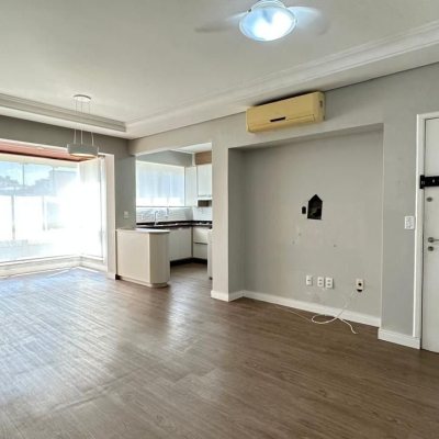 Apartamentos com 74m², 2 quartos, 1 suíte, 1 garagem, no bairro Coqueiros em Florianópolis