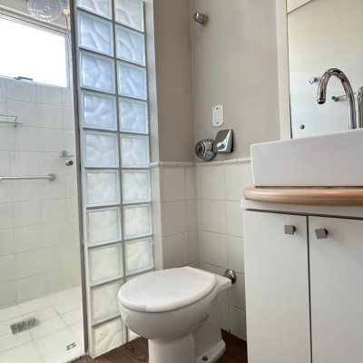 Apartamentos com 74m², 2 quartos, 1 suíte, 1 garagem, no bairro Coqueiros em Florianópolis