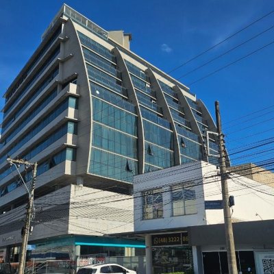 Studio Residencial com 36m², 1 quarto, 1 garagem, no bairro Agronômica em Florianópolis