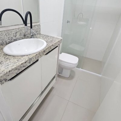 Studio Residencial com 36m², 1 quarto, 1 garagem, no bairro Agronômica em Florianópolis