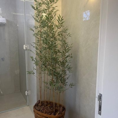 Casa Residencial com 300m², 3 quartos (sendo 1 suíte), 5 garagens, no bairro Bom Abrigo em Florianópolis