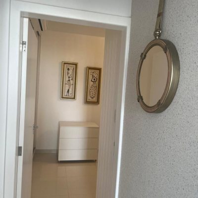 Casa Residencial com 300m², 3 quartos (sendo 1 suíte), 5 garagens, no bairro Bom Abrigo em Florianópolis