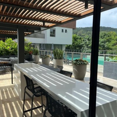 Apartamentos com 75m², 2 quartos, 1 suíte, 1 garagem, no bairro Córrego Grande em Florianópolis