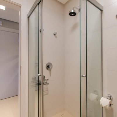 Apartamentos com 46m², 1 quarto, 1 garagem, no bairro Centro em Florianópolis