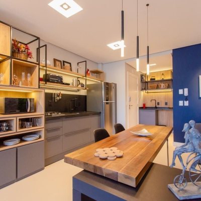 Apartamentos com 46m², 1 quarto, 1 garagem, no bairro Centro em Florianópolis