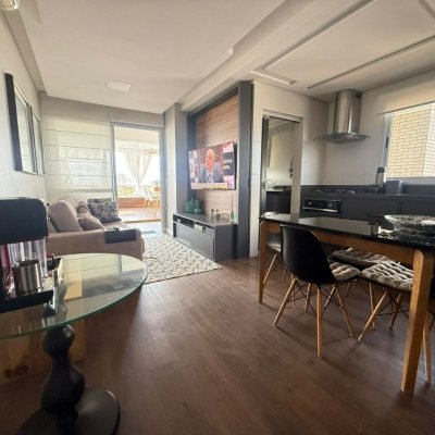 Cobertura com 152m², 3 quartos, 2 suítes, 3 garagens, no bairro Capoeiras em Florianópolis