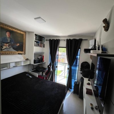 Sobrado Residencial com 83m², 2 quartos, 2 suítes, 2 garagens, no bairro Forquilhas em São José