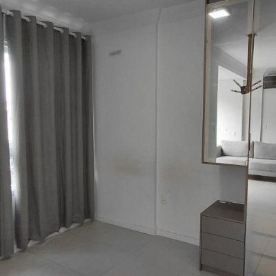 Studio Residencial com 50m², 1 quarto, 1 garagem, no bairro Cachoeira Do Bom Jesus em Florianópolis