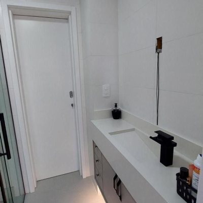 Studio Residencial com 50m², 1 quarto, 1 garagem, no bairro Cachoeira Do Bom Jesus em Florianópolis