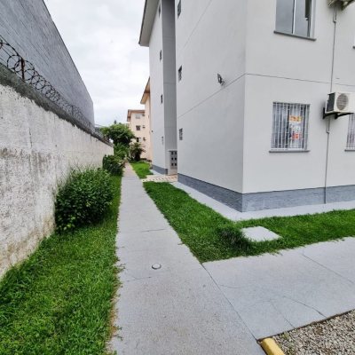 Apartamentos com 46m², 2 quartos, 1 garagem, no bairro Pachecos em Palhoça